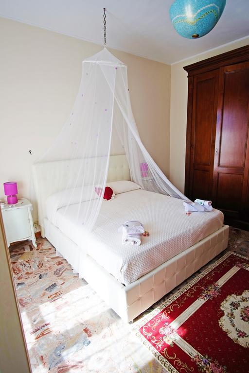 Bed And Breakfast Romantica Evasione Sutri Exterior photo
