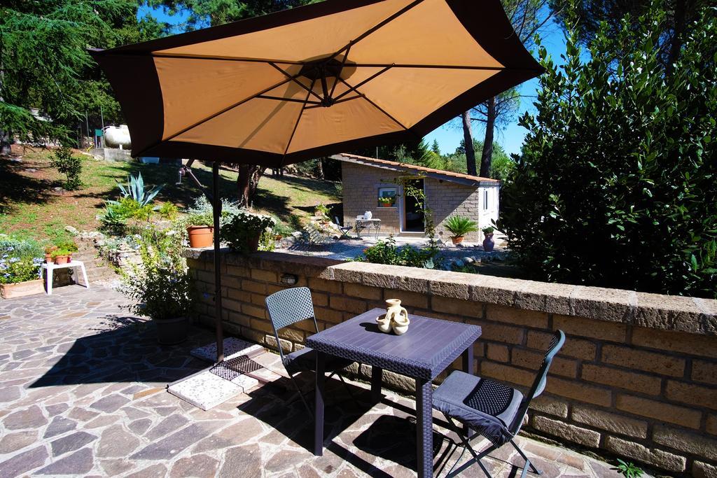 Bed And Breakfast Romantica Evasione Sutri Exterior photo
